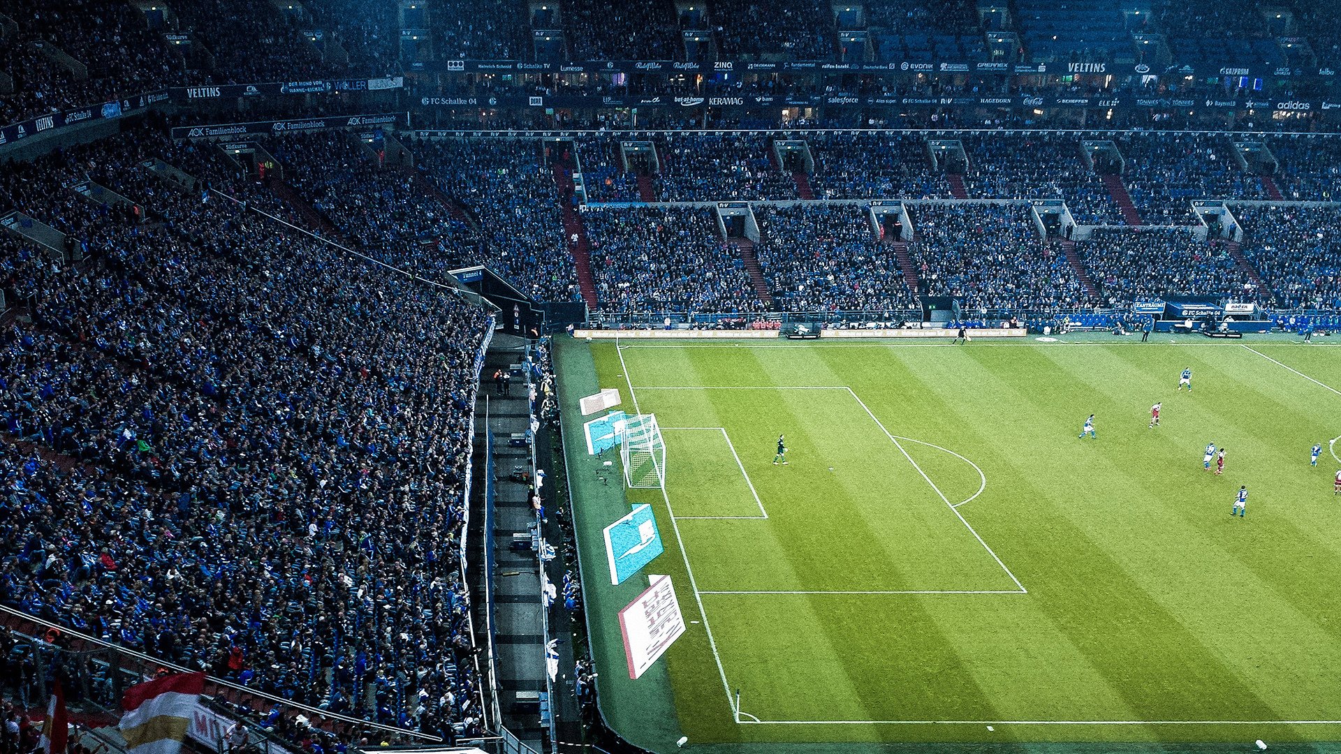 开云网页版-德甲激烈角逐，球迷热烈讨论，德甲足球说