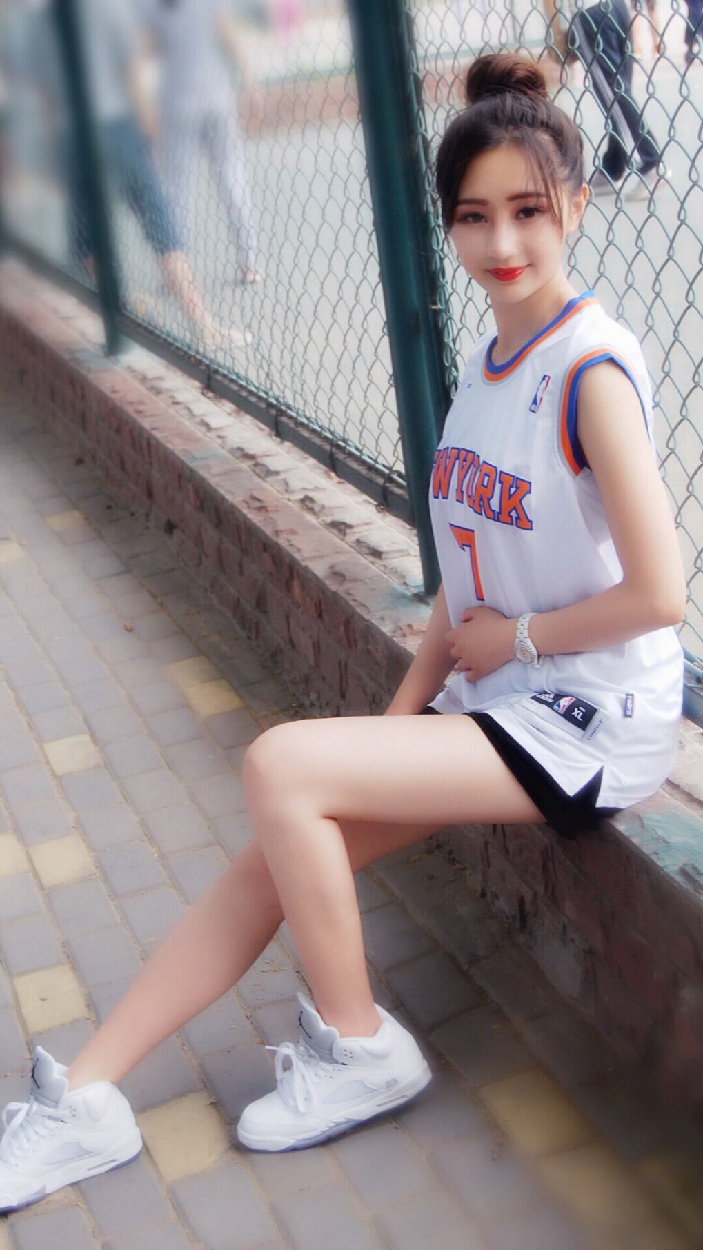 Kaiyun APP-拜仁慕尼黑主场2-1战胜斯图加特，继续领跑德甲，拜仁慕尼黑俱乐部主场