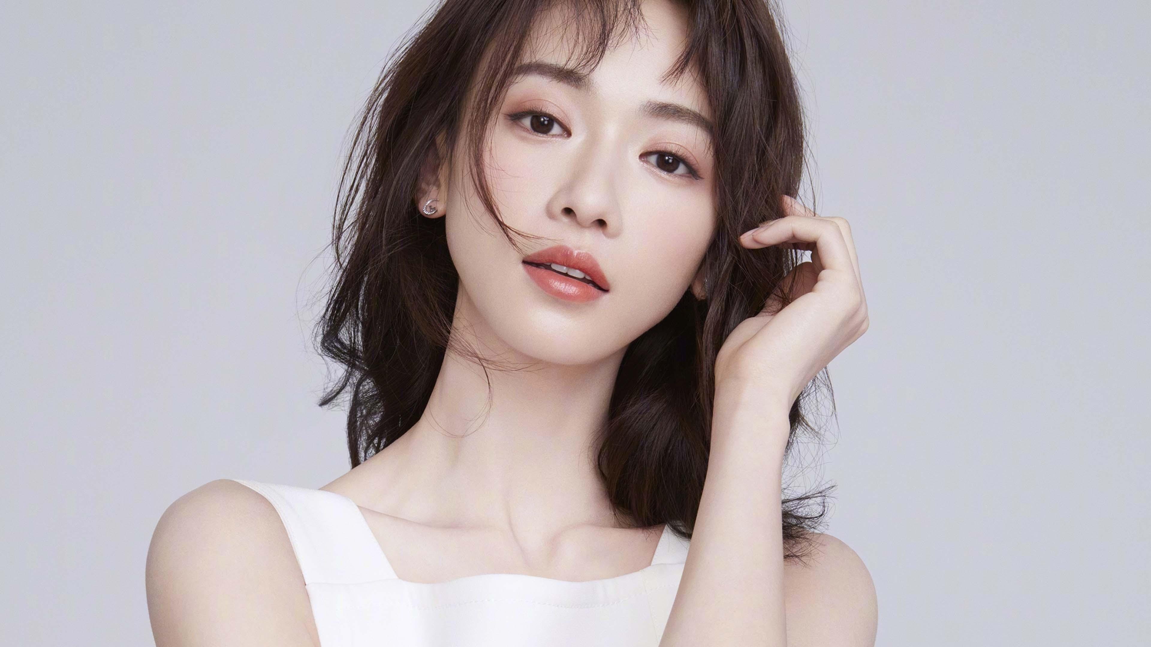 开云中国大陆-瑞士骑手马丁·福克斯在巴黎奥运会后成为马术协会主席，推动马术运动发展。