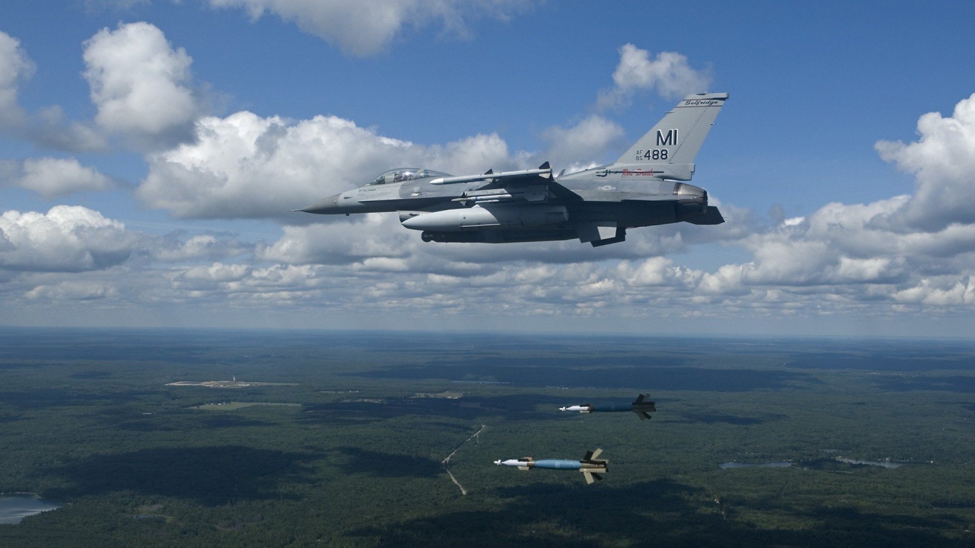 贝尔哈德·福特:用出色表现逐渐巩固在全黑队中的地位,贝尔福特一共有几个妻子