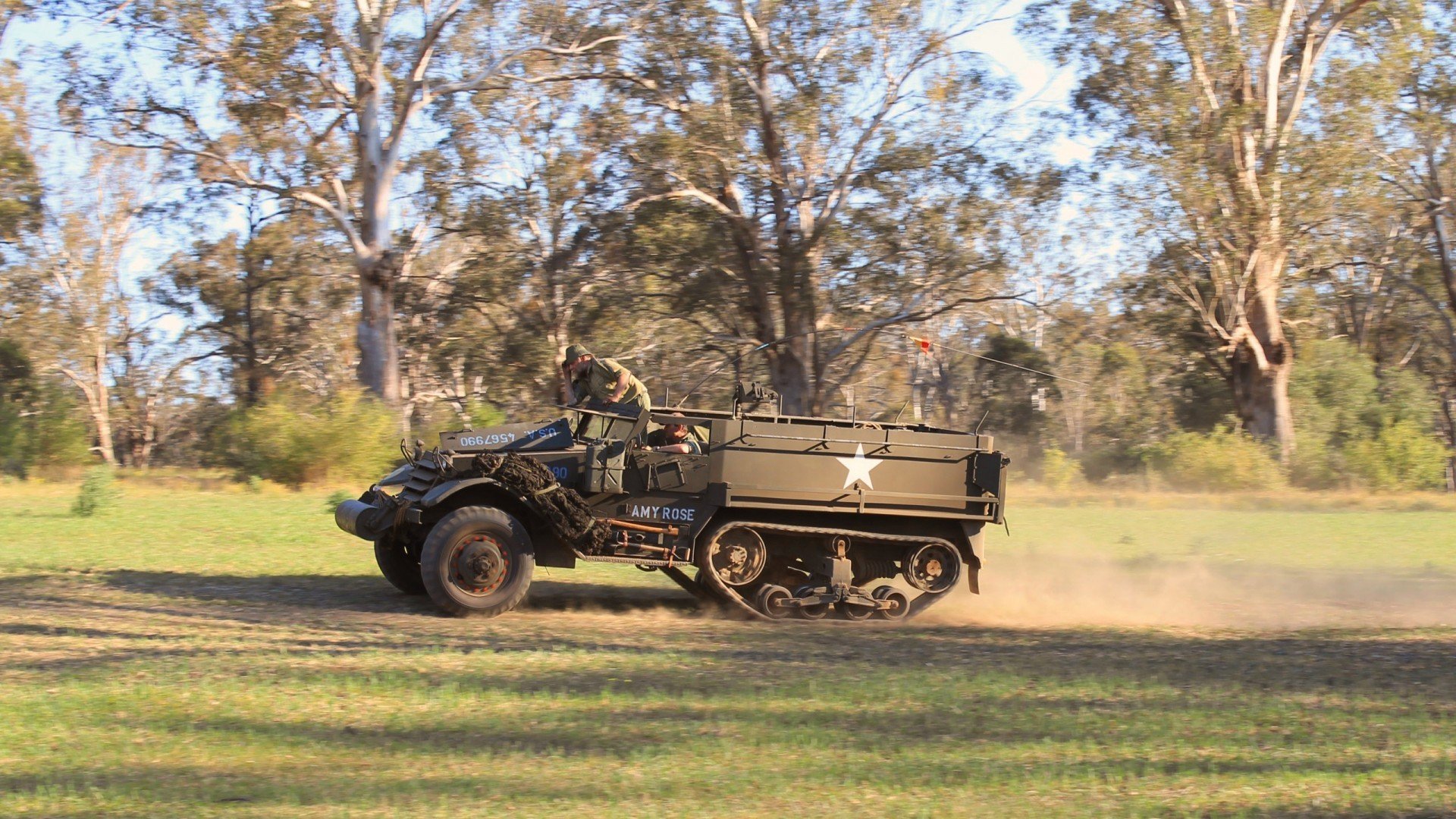 青年国家队加强战术体系建设提高整体协同作战能力,重视青年队伍建设