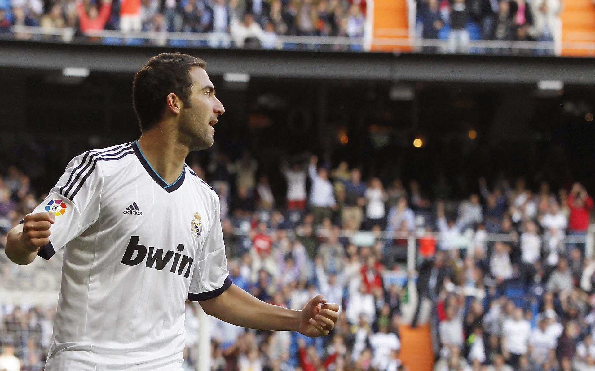 逆境重生:球队在困境中突破困顿,我想看逆境重生